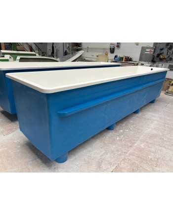 Custom-made 3000-liter polyester tank