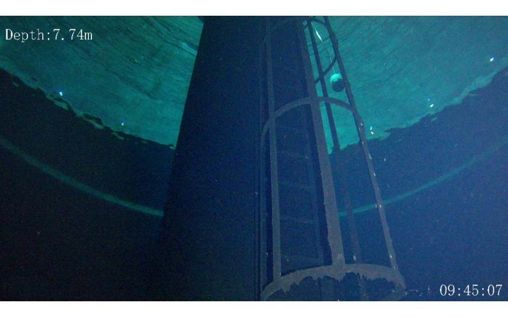 Exploration Sous-Marine Haute Définition : Inspection de Réservoir d’Eau de Mer par Drone